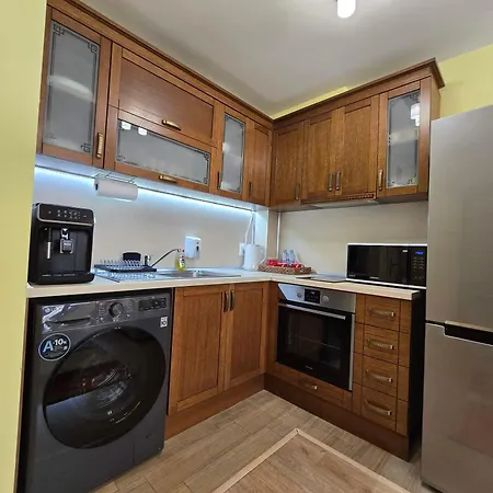 شقة Eti's - Location & Free Garage *