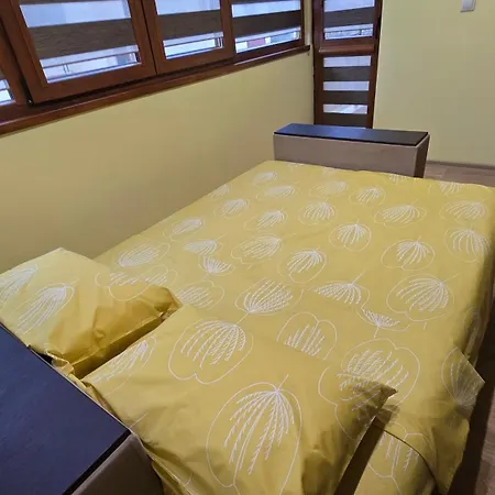 Eti's - Location & Free Garage فيليكو ترنوفو