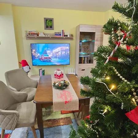 Eti's - Location & Free Garage Apartment Weliko Tarnowo