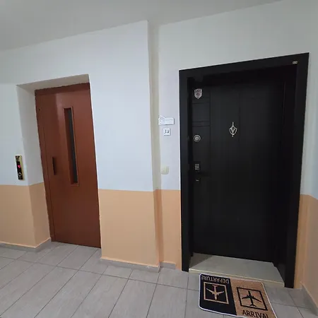 شقة Eti's - Location & Free Garage *