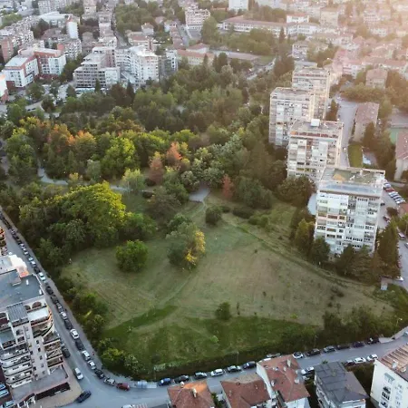 Apartment Eti's - Location & Free Garage